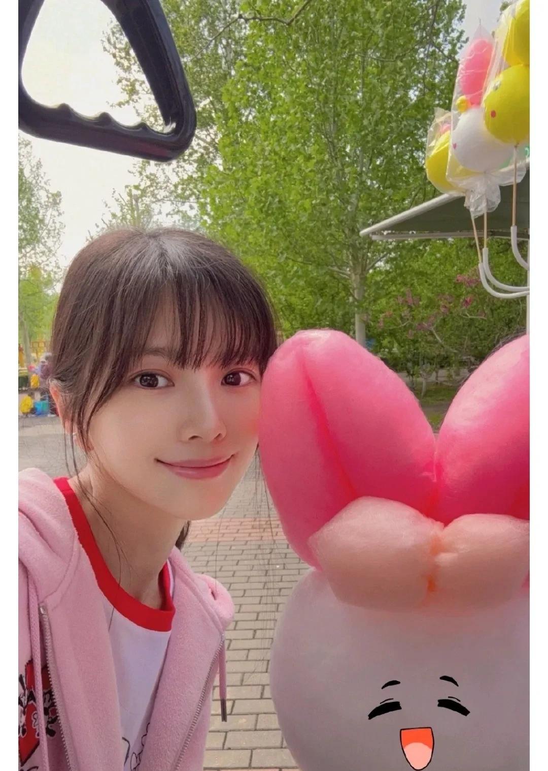 杜淳老婆这是“吃不到葡萄就说葡萄酸”？有网友问她：“你怎么不去拍戏？”她大概