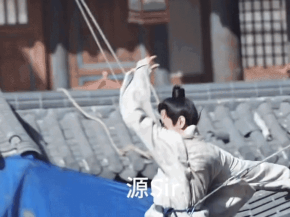 成毅，求你不要再这么拼命了😭知道你喜欢拍打戏，但该找武替还是得找呀，啥动作都