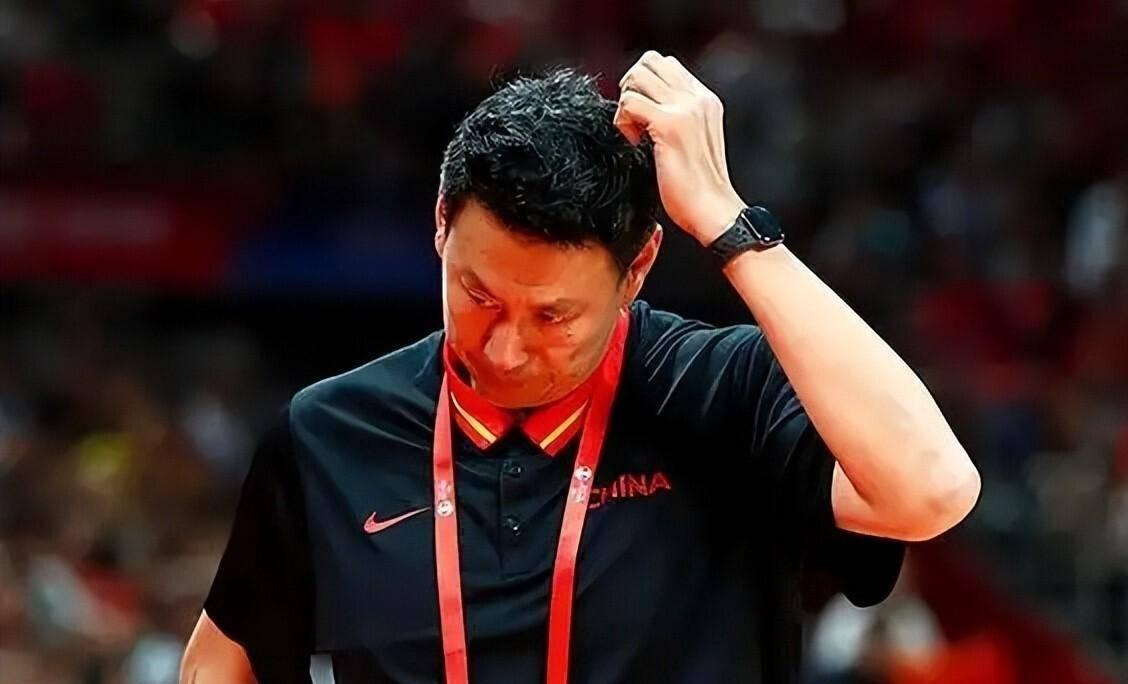 中国男篮到底需要什么样的主教练近些年中国男篮持续低谷，无缘奥运、亚洲优势萎
