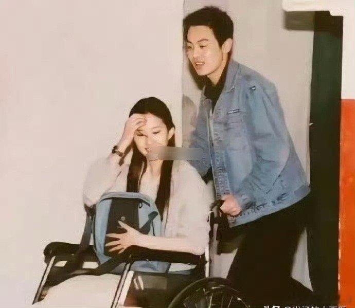 朱亚文要是当初追的是她，现在小孩估计都能打酱油了。