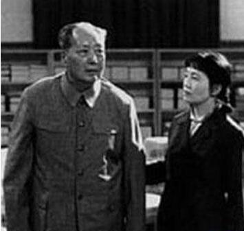 1975年，已经82岁高龄的毛主席突然问身边的人：“功德林里，还有国民党战犯吗？