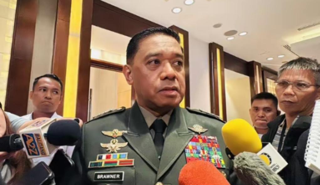 中方敢动仁爱礁破船就“开战”？菲军总长刚放狠话，却被下一幕彻底破防大家怎么看，