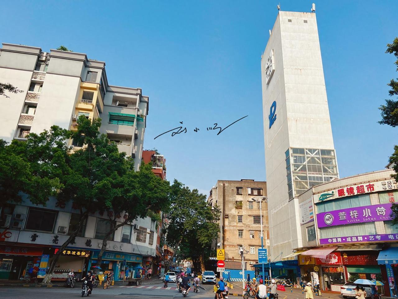 市桥曾是广州市番禺区（原番禺县级市）的“市中心”，如今发展相对缓慢，城市面貌仍带