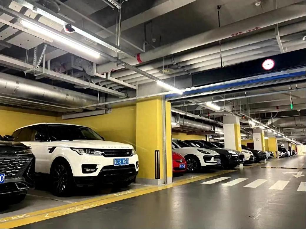 地下停车位怎么选？很多人都选错了！我家吃了大亏才明白我家那口子当年买车位，图便