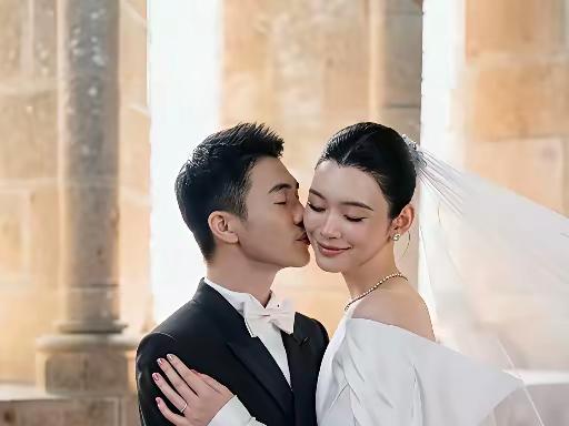 你还别说奚梦瑶是从小运气就很好，我看过她一个采访，她说她大学学的是服装设计后来一