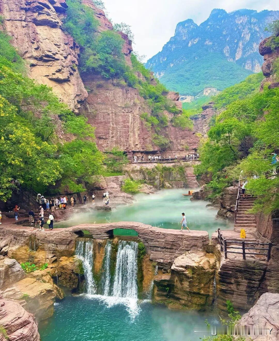 ‼️‼️云台山景区为致敬恩师们的节日，送来了秋天登山福利：时间：2025年9月