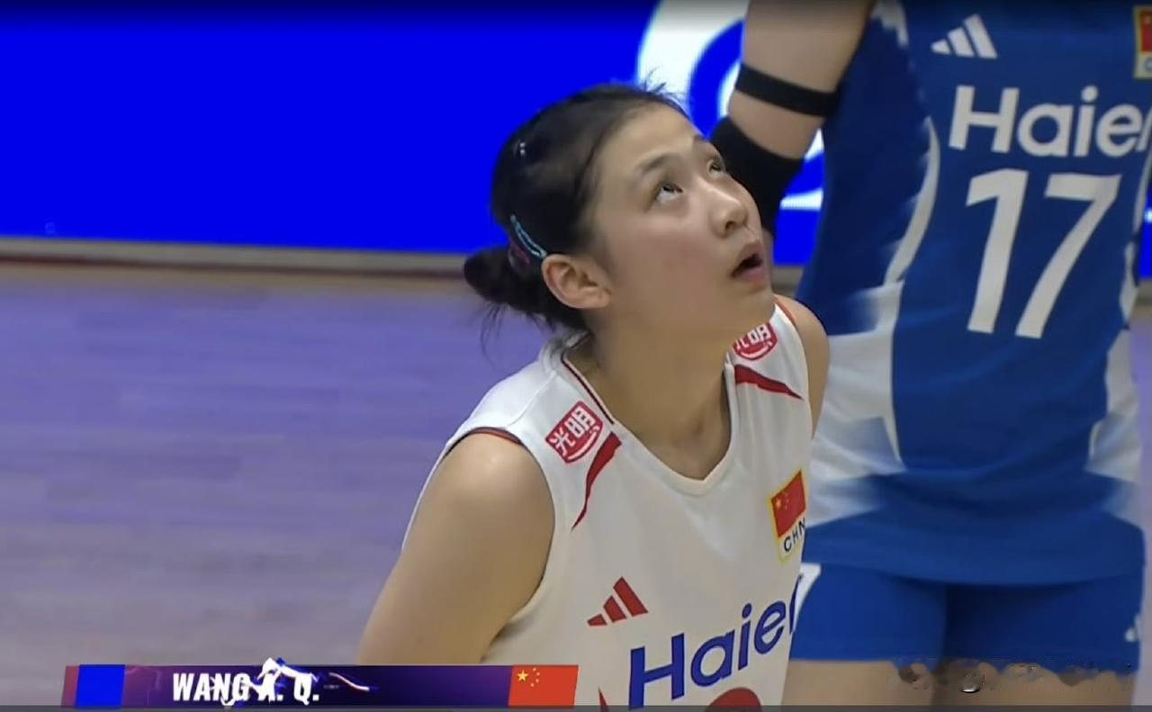 泪目了[哭哭][哭哭]王奥芊真的值得，她真的值得中国女排重点培养，重点保护！第二
