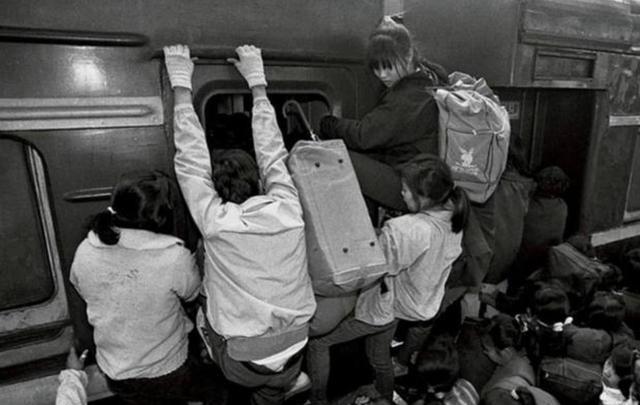 1986年，老家的大哥来电，告知兰州军区副司令刘海清大校：“我坐火车去看看你。”