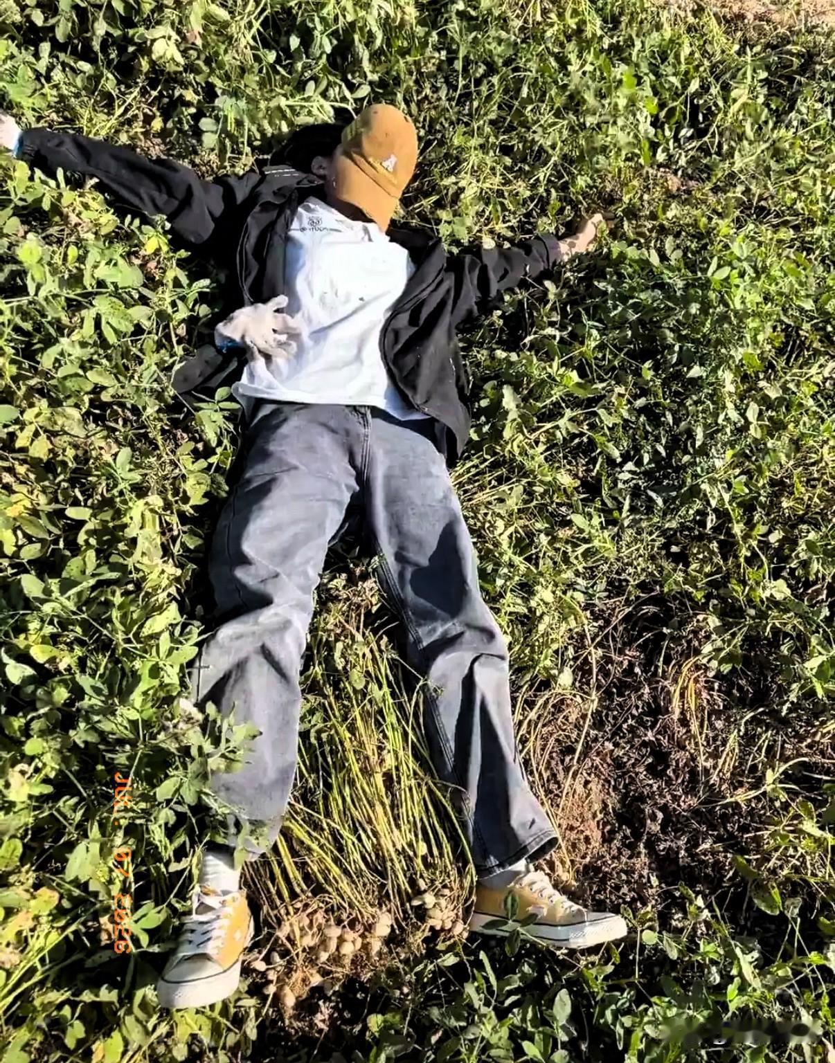高考结束后，河南周口一名18岁男孩自我估分只有380分，自认升学无望，怕让父母失