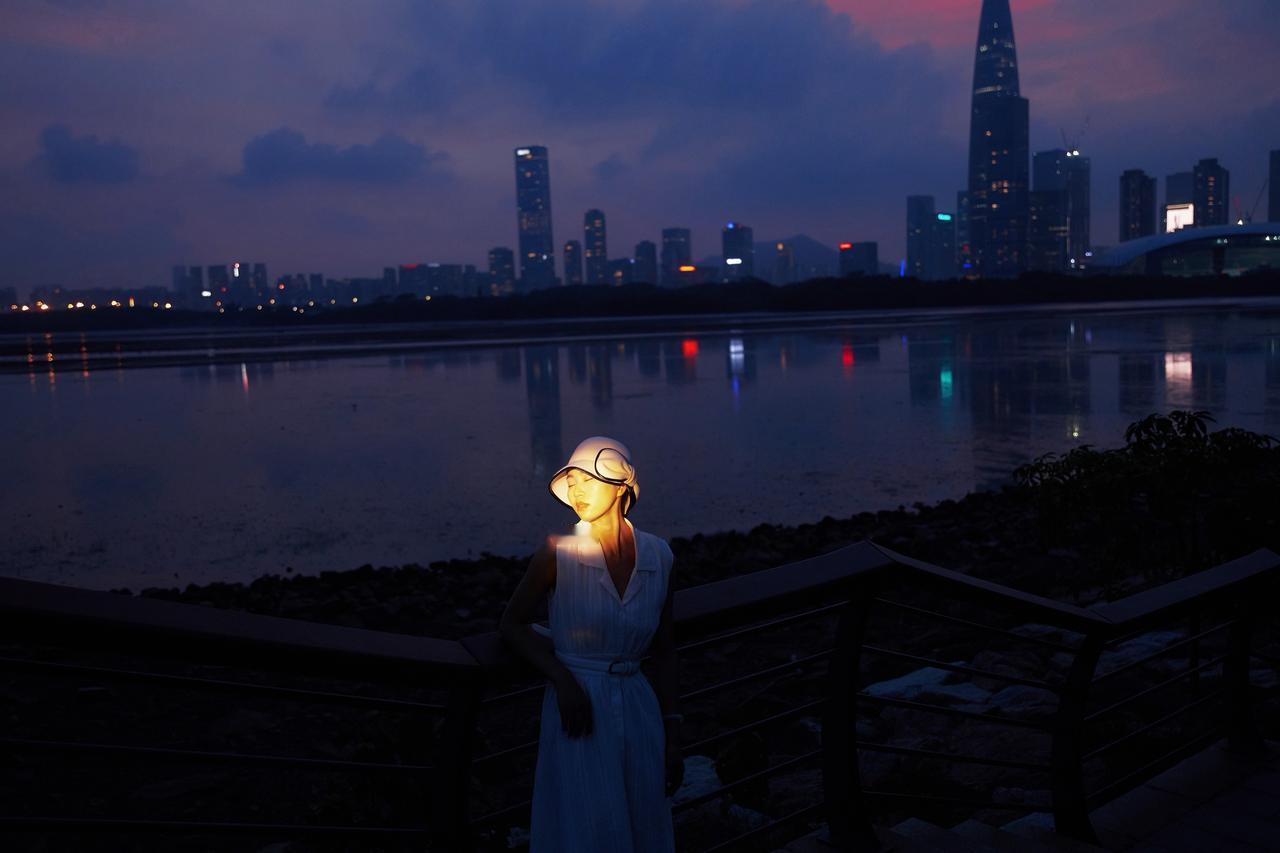 给素人拍照深圳湾公园深圳约拍摄影师人像摄影自由感拍照