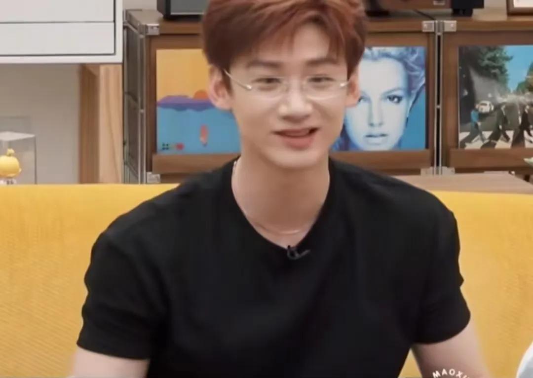 白敬亭说我录综艺就会变得很内耗我刚开始参加综艺是因为我自己看了大量的综艺，得到