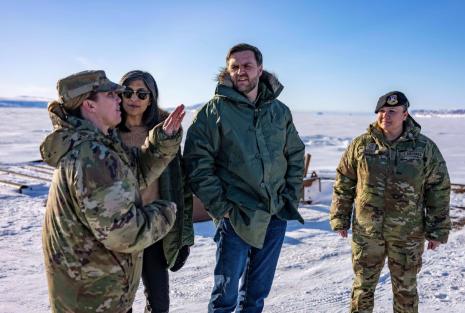 为什么说丹麦完全不怕美国的武力入侵？因为格陵兰岛上根本就没什么好轰炸的，只有个美