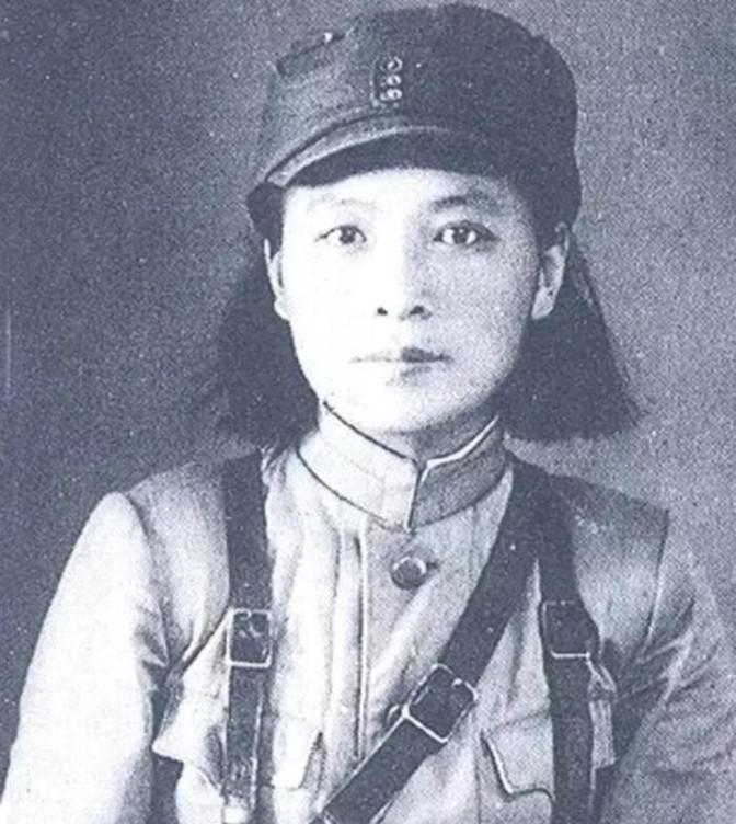 1939年，在日军的牢房里，一位女囚连连求饶：别打了，我全招！之后丈夫就被日军杀
