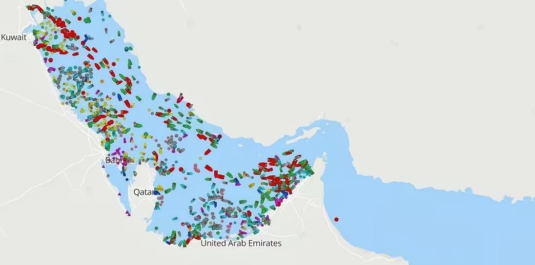 伊朗使出杀手锏，关闭霍尔木兹海峡，没想到海平面没升起来，石油肯定会要涨价伊朗开