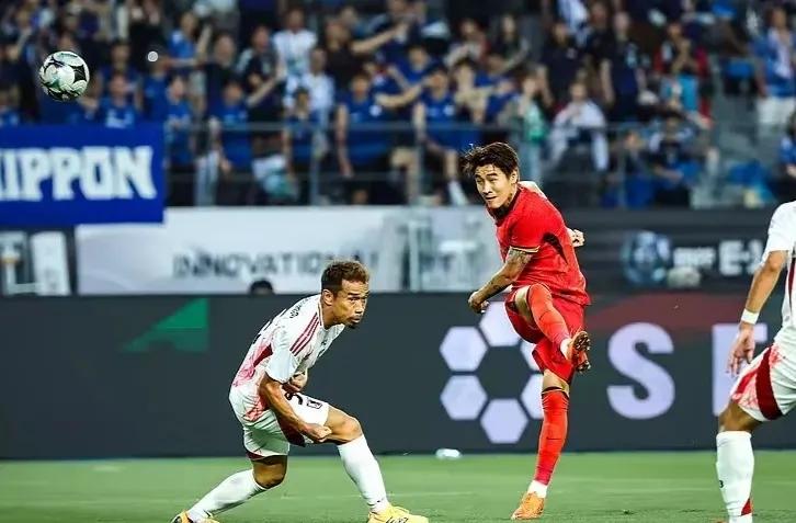 韦世豪能带领成都蓉城拿下足协杯冠军吗？成都蓉城已经晋级足协杯四强，半决赛将在凤