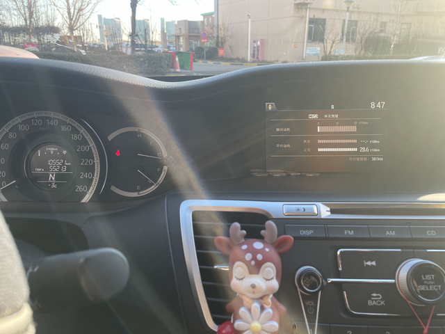 高速加城市通勤通勤里程105521-105635km，通勤距离114km，高速