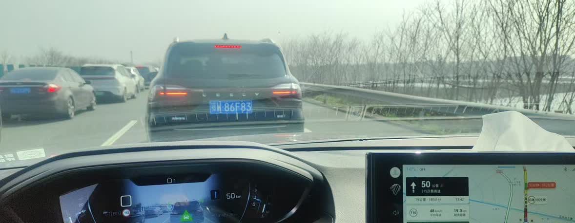 最近我的标致5008GT到了该换空气滤芯的时候，打开购物软件一对比，某虎上的滤芯