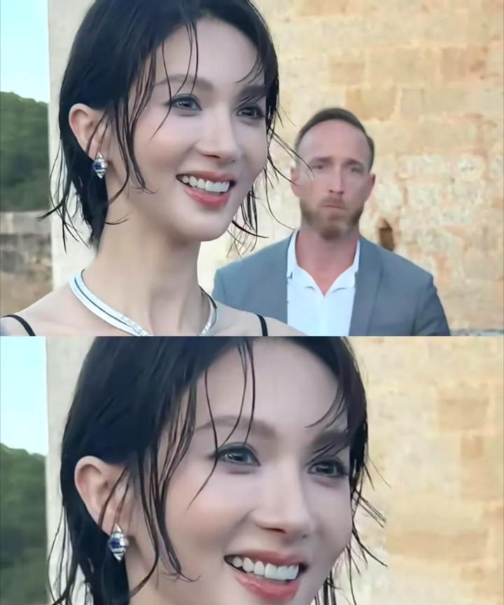 金晨生图惊艳，美商与实力齐飞在美女如云的娱乐圈，金晨宛如一颗耀眼的星星，凭借自