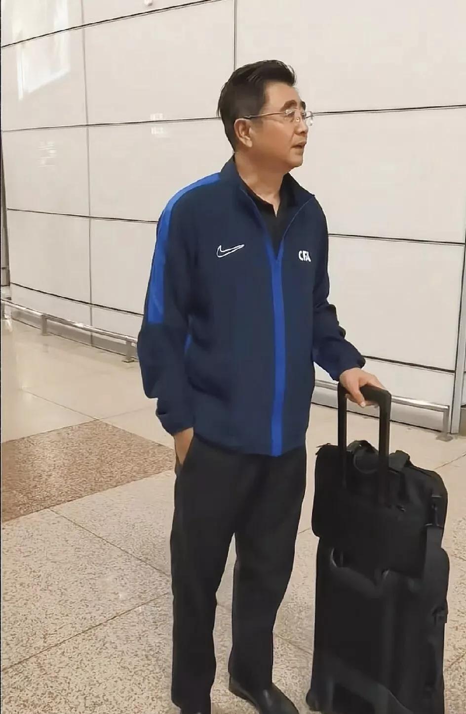 现在这个中国足协主席太难了！宋凯太无奈了，国足客场作战印尼，想要赢不是没可能，