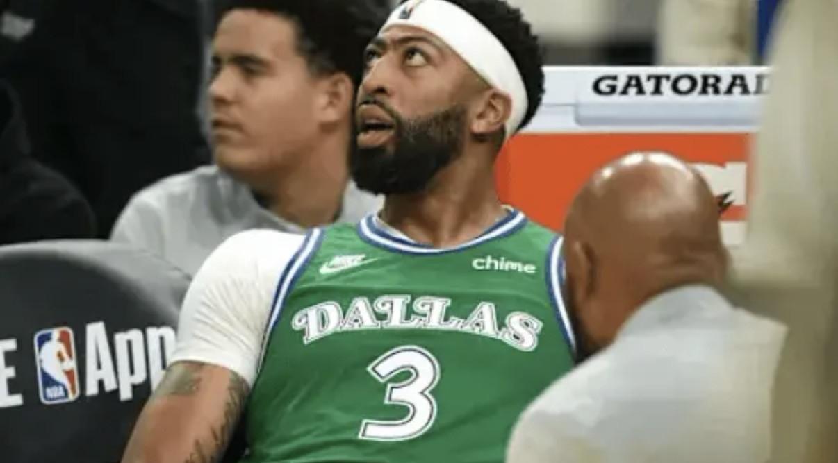 我咋有预感浓眉要来快船了？眉子虽然脆，但是有投射啊。如果能换到戴维斯，值不值得出