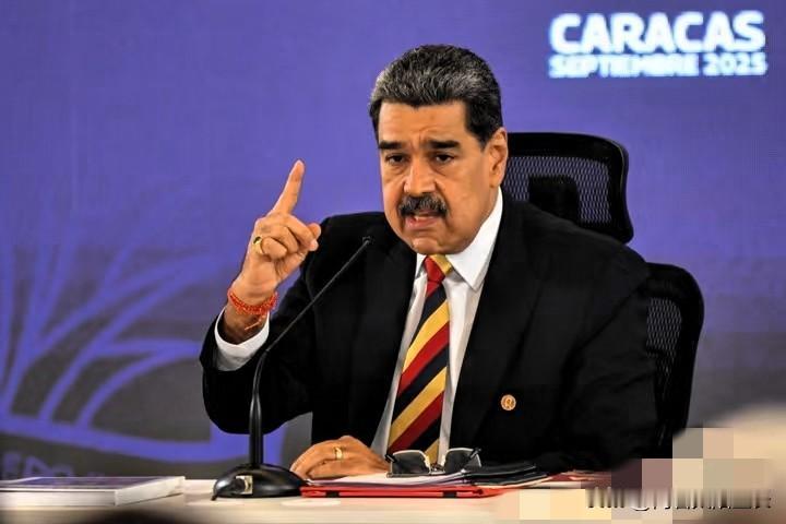 委内瑞拉这事儿，说白了最让人肉疼的不是油价，是咱那几百亿的账单啊！这十几年，