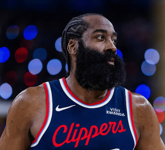 詹姆斯-哈登的名字近期开始在交易市场上流传。某媒说道：“一位西部联盟内部消息人