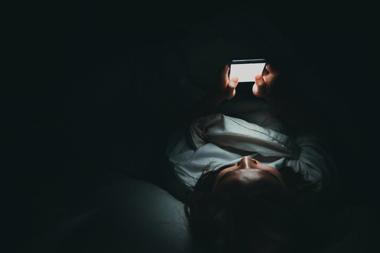 核桃补脑变失眠？神经科研究：睡前食用导致褪黑素分泌紊乱 核桃一向被誉为“天然