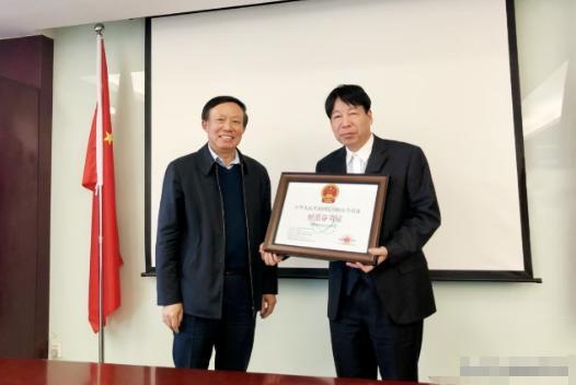 为何全球只有中国拼命建核电?若非外媒说出真相,至今都蒙在鼓里!中美科技博弈,谁能