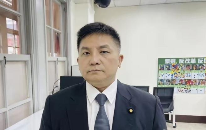 国民党终于出了一个人才，这个人就是国民党立委吴宗宪。因为吴宗宪昨天在“立院”