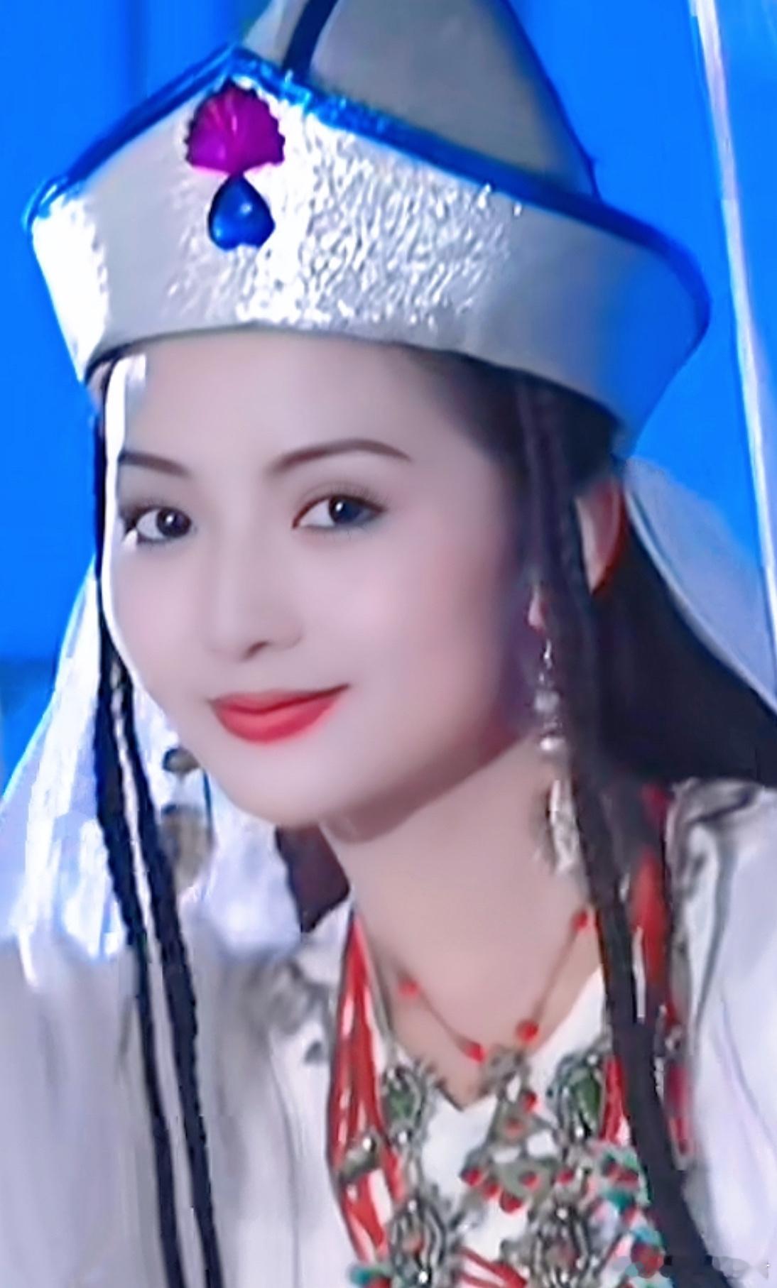 还珠格格还珠格格刘丹含香第五套服饰香妃娘娘变成蝴蝶飞走了🦋​​​