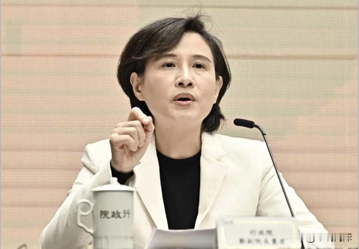 民进党现在上下都在力拱郑丽君参选台北市长，以挑战国民党强棒蒋万安。郑丽君最新