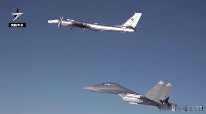 中俄轰炸机出动了！2025年12月9日，韩国媒体，韩联社报道称，12月9日，中俄