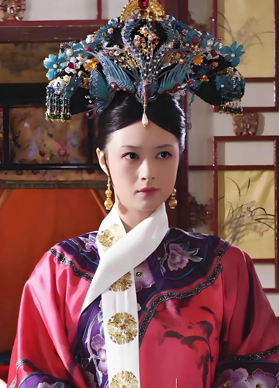 刷到网友说《甄嬛传》里有个让人琢磨不透的点：华妃的欢宜香常年在翊坤宫弥漫，宫里太
