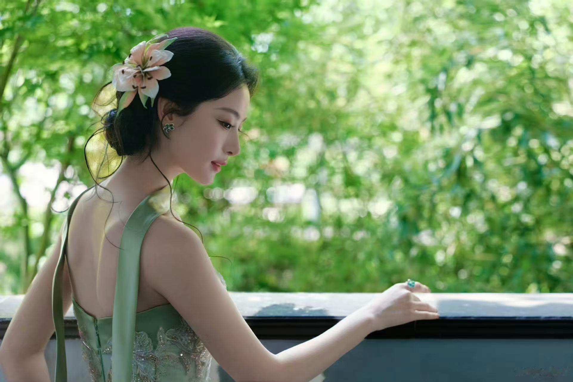 赵晴年度文化魅力人物恭喜古韵美人赵晴！将传统文化底蕴融入角色演绎，清雅国风颜值出