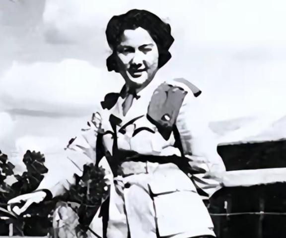 1942年，日军杀了3名女护士。然而，女护士却提议说：“我们把内衣脱了，”没想到