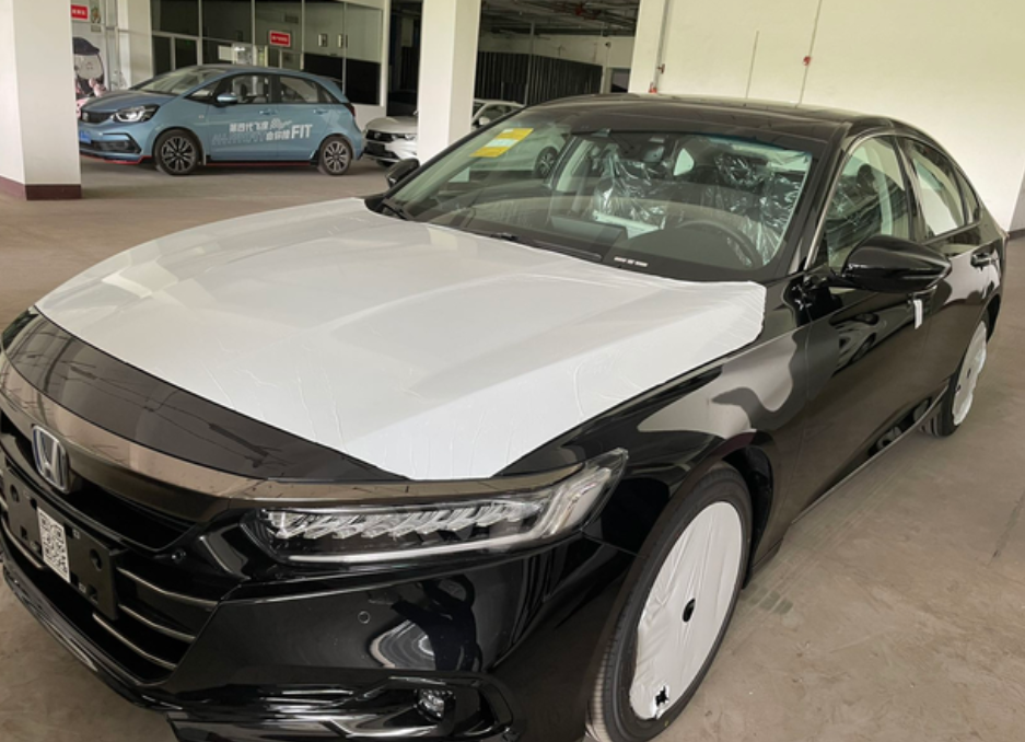 雅阁提车情况介绍个人首辆车，平时也开过家里的其他车，整体来说如果纯新手还是要稳