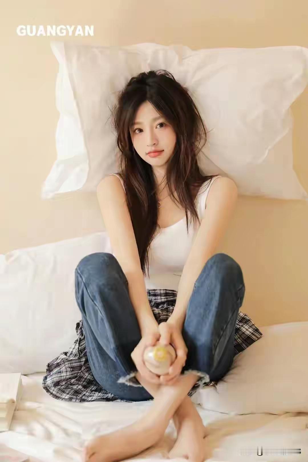 慵懒午后，少女心满满💕你喜欢慢跑么,一般跑多远?人像摄影如何拍摄成熟女性的美