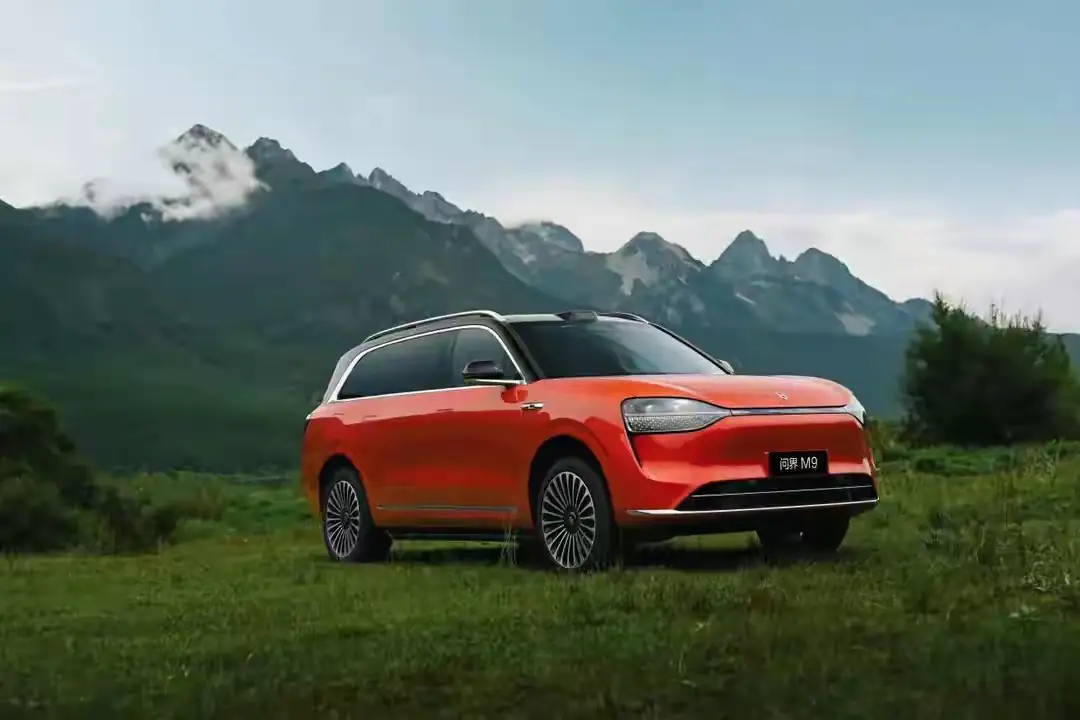 2025年中国新势力品销量前五名！1，零跑汽车，销售59.66万台2，鸿