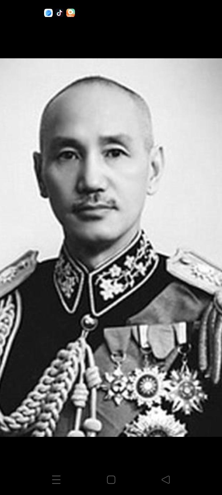 32000英镑，淞沪会战三个月后赔给日本。这是庚子赔款余额26亿银元的月息，中