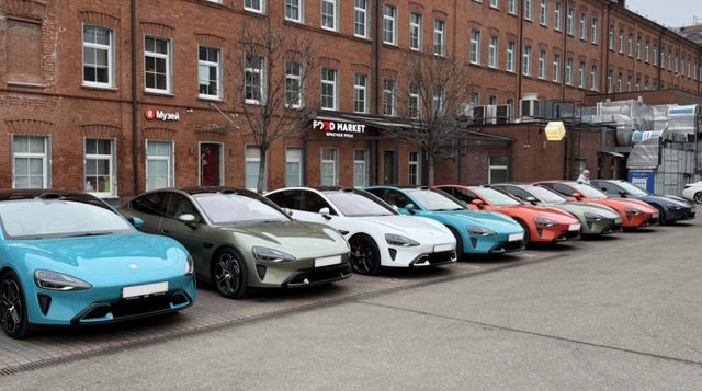 没想到吧？小米Su7在海外市场同样表现不俗。根据最新数据统计，目前通过平行出口