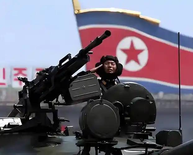 2026年8月的平壤，正在经历一场静水流深的换血。朴喜哲被查只是撕开了一个口子，