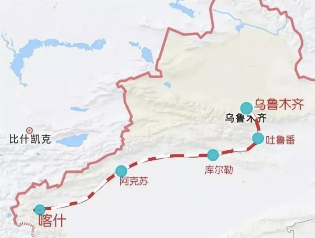 乌鲁木齐到喀什，从熬46小时到11.5小时直达！1400亿、1250公里，串联吐