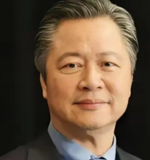 美国要动手了？这是来自台湾国际形势专家赖岳谦的警告，在他看来最早今年，中国就有可