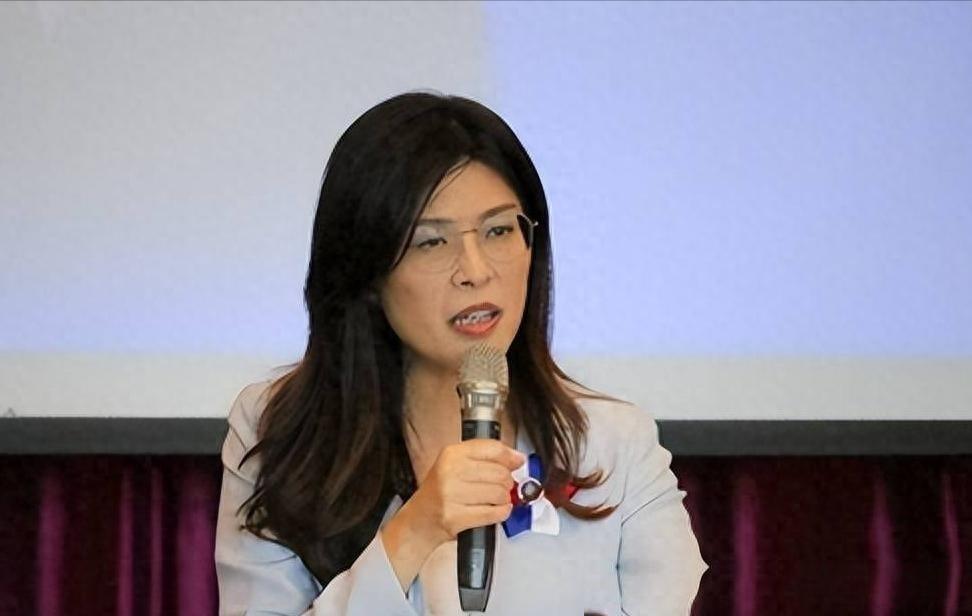 郑丽文专访暗戳戳点破：“蒋万安不会只留在台北市”。台北选战提前失去悬念？TVBS