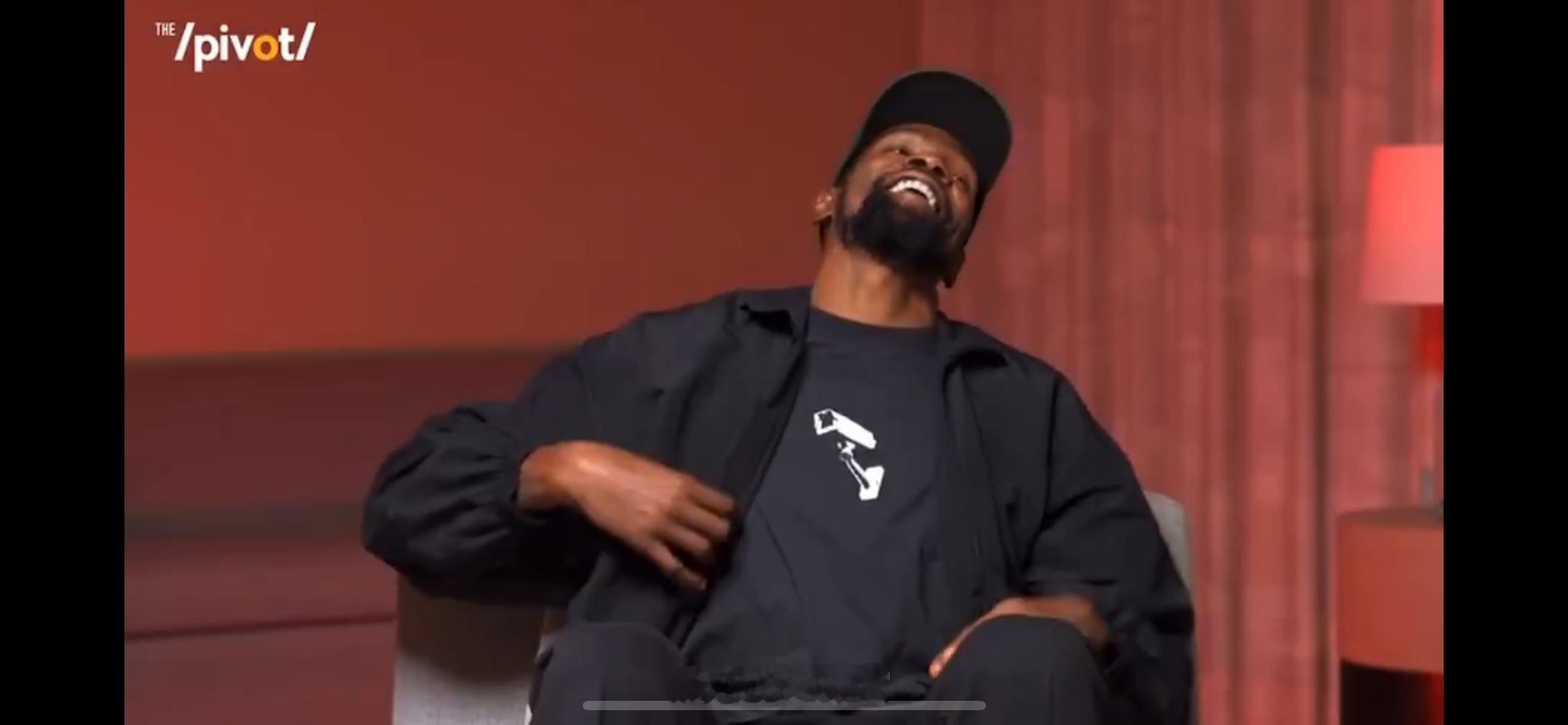 杜兰特上ThePivot播客遭主持人批评仍不生娃传递基因，他回答说有侄子了就有血