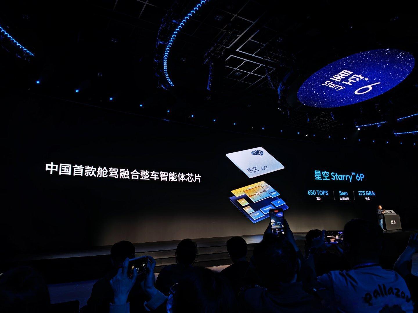 懂的都懂，DDR4要看着在2028年前都不可能降价到原来的水平地平线真是踩在了时