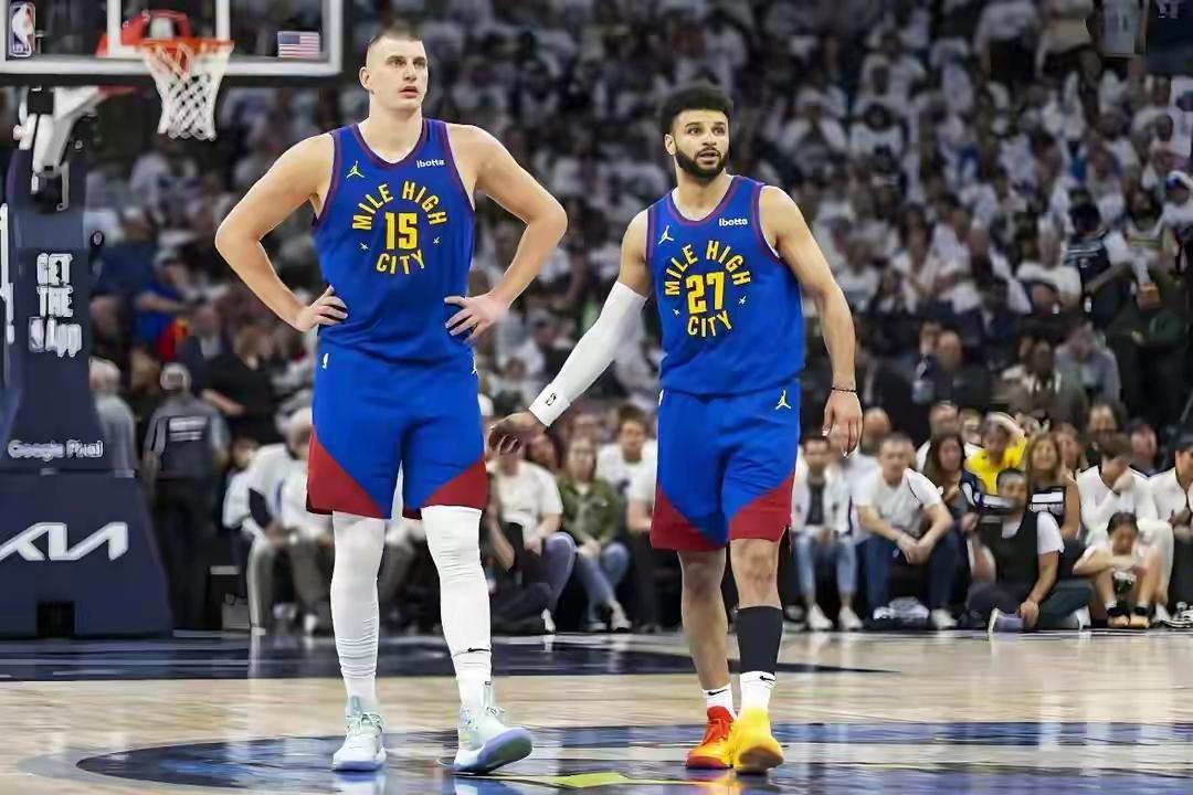 穆雷50+约基奇23分21篮板19助攻如果掘金最终排名西部第六的话就问湖人