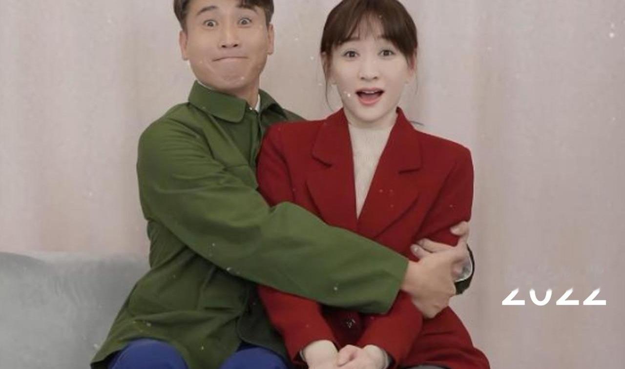 谁能想到，李小冉和李乃文，一个76年一个74年，就差两岁？可俩人往一块儿一站，愣是像隔了一辈。我刷到