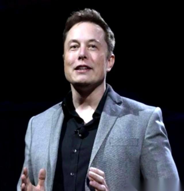 身价4000亿的马斯克，最近把镜头直接怼到了日本脸上。他撂下一句狠话：你们再不