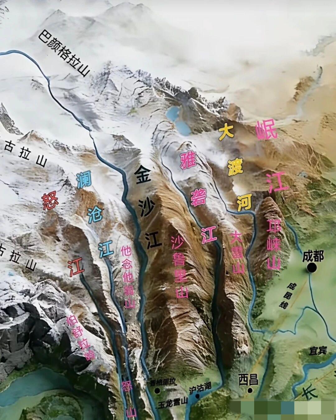 把怒江，澜沧江和金沙江，这三江之间的两山，各开一个口子，让怒江和澜沧江汇入金沙江